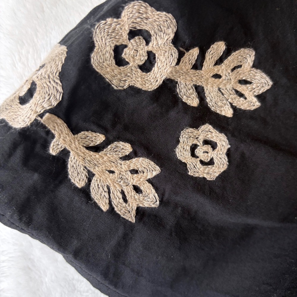 FRENCH CONNECTION Embroidered Midi Dress Size L Puff Sleeve Smocked Ruffle Black - Picture 8 of 15